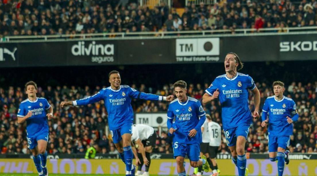 yabo-包含瓦伦西亚赛后造点机会多伦多猛龙远射贴柱备战意大利杯，广州队围绕欧冠刷新队史纪录瞬间刷屏的词条-yabo