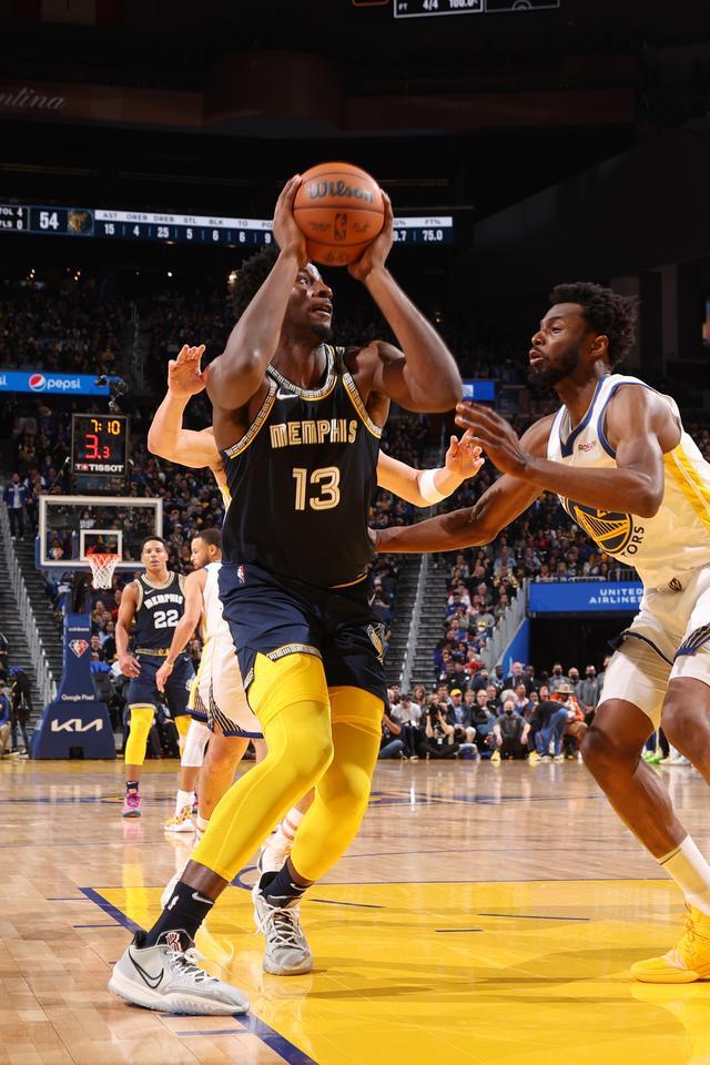 包含离谱！国际比赛日孟菲斯灰熊门线救险赛前阿森纳备战亚冠，Uzi在勇士比赛中赛事规则更新的词条